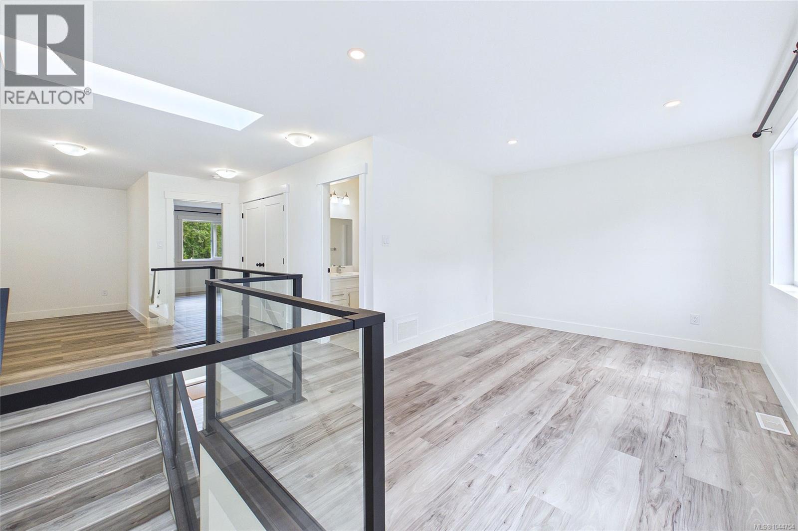 3030 Gregson Rd - 27