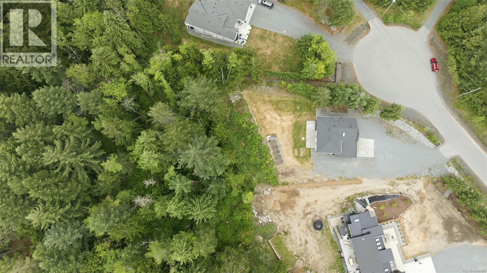 3030 Gregson Rd - Image 61