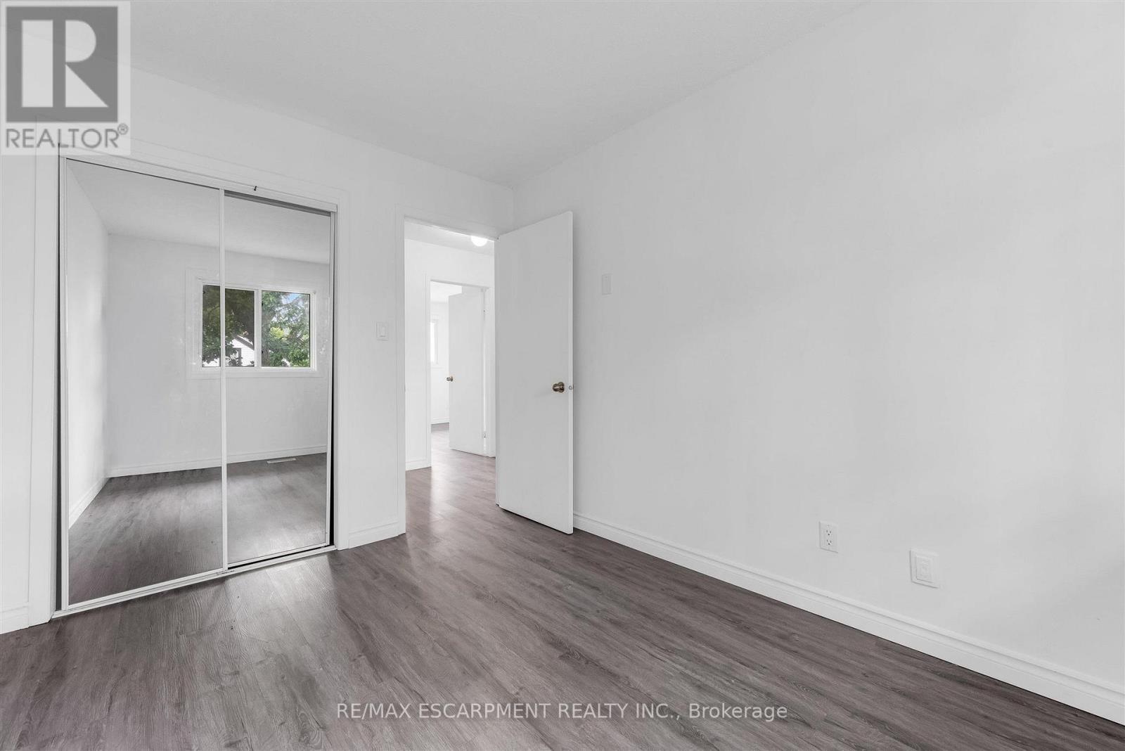 #284 100 BROWNLEIGH AVENUE - 16