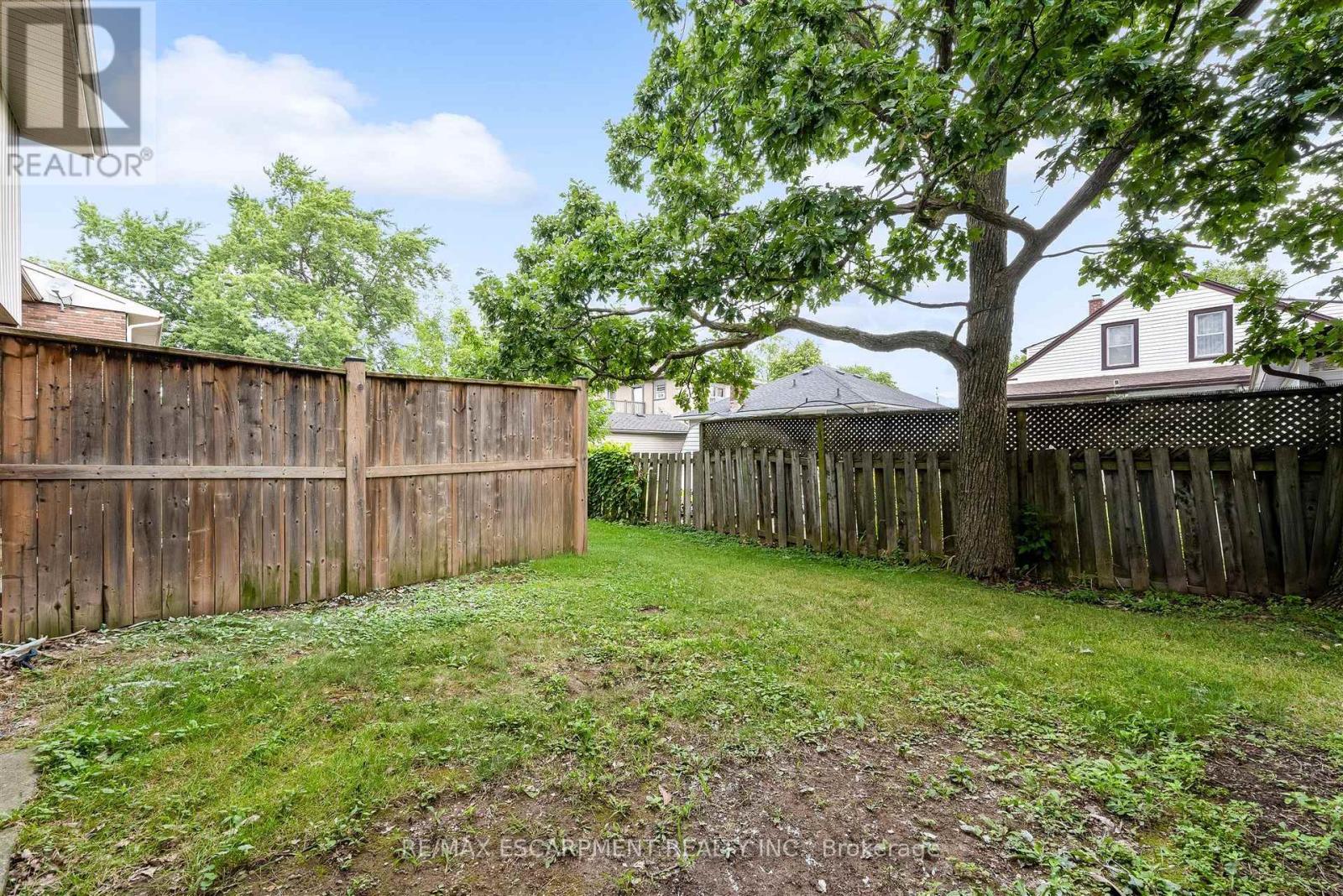 #284 100 BROWNLEIGH AVENUE - 23