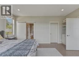 8964 Davidson Place, Vernon, BC V1H2K9 Photo 21