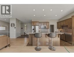 Kitchen - 8964 Davidson Place, Vernon, BC V1H2K9 Photo 13