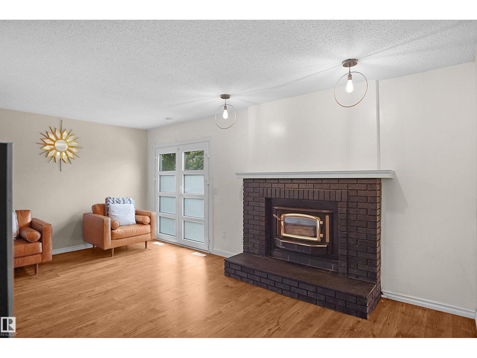 112 GARIEPY CR NW - 25