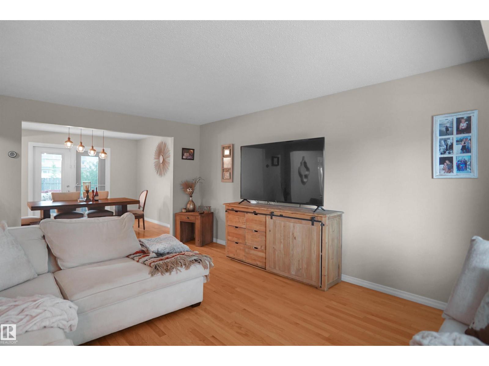 112 GARIEPY CR NW - 12