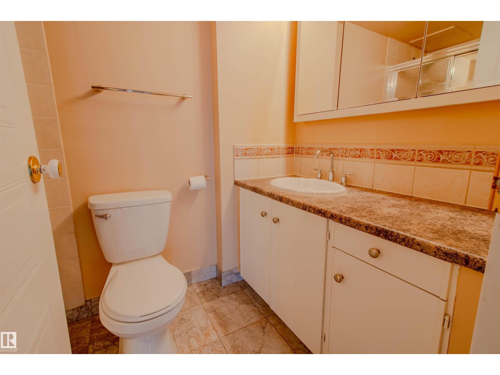 #202 8340 JASPER AV NW - 27