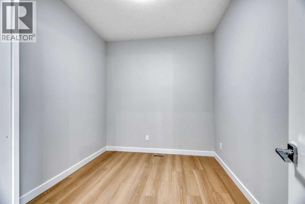 154 Lakewood Crescent - Image 19