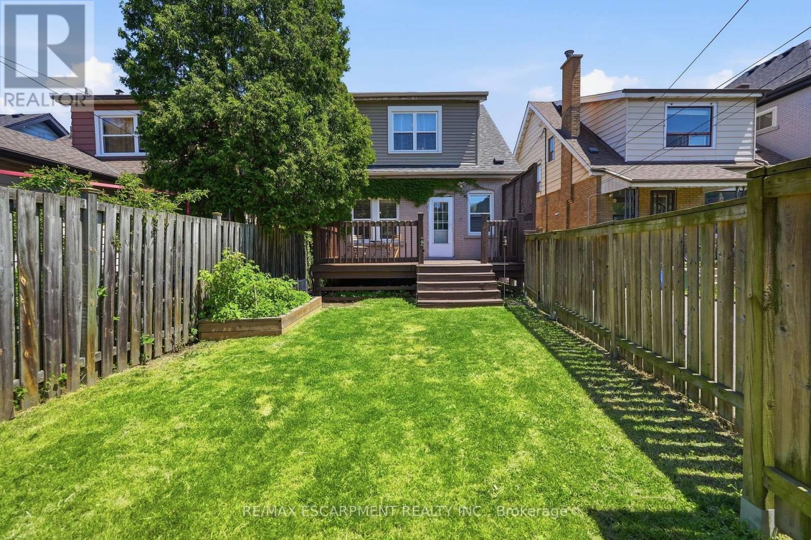 170 KENSINGTON AVENUE S - 39