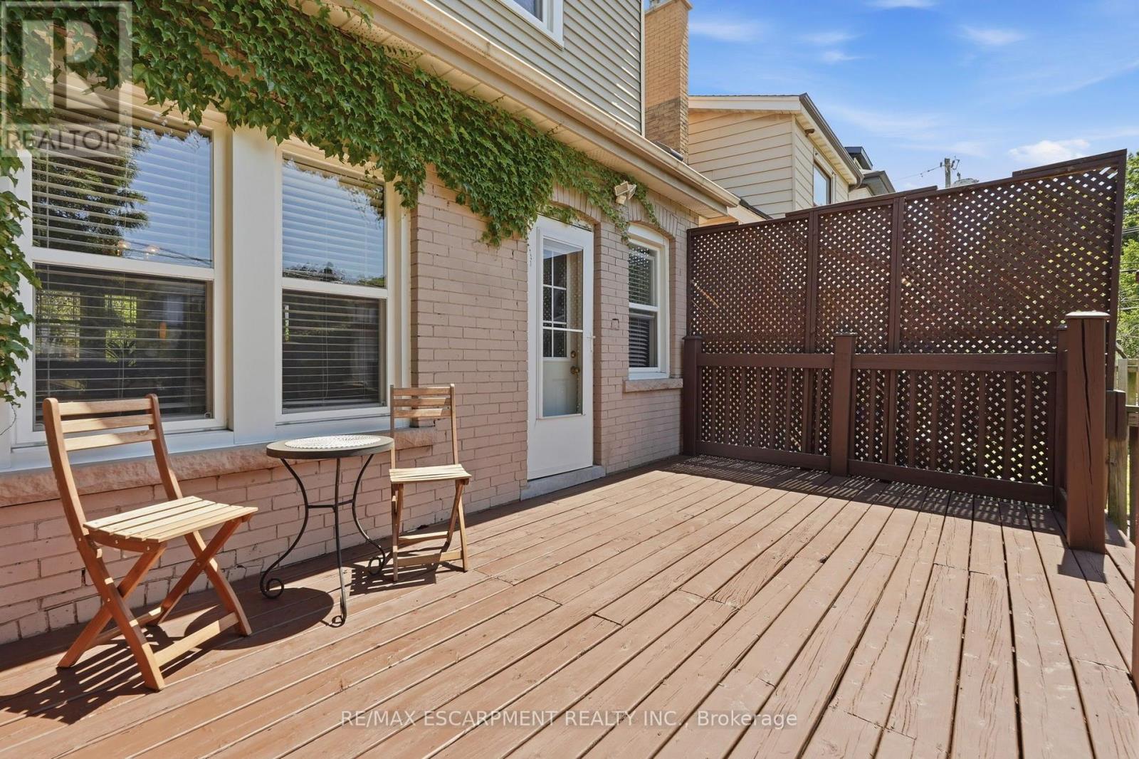 170 KENSINGTON AVENUE S - 34