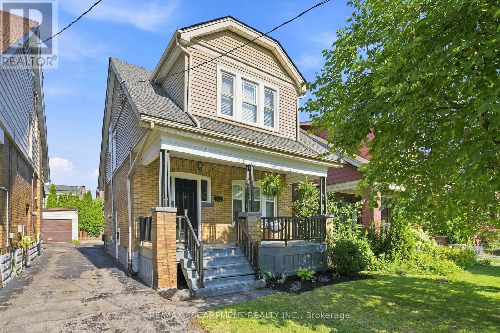 170 KENSINGTON AVENUE S - 1