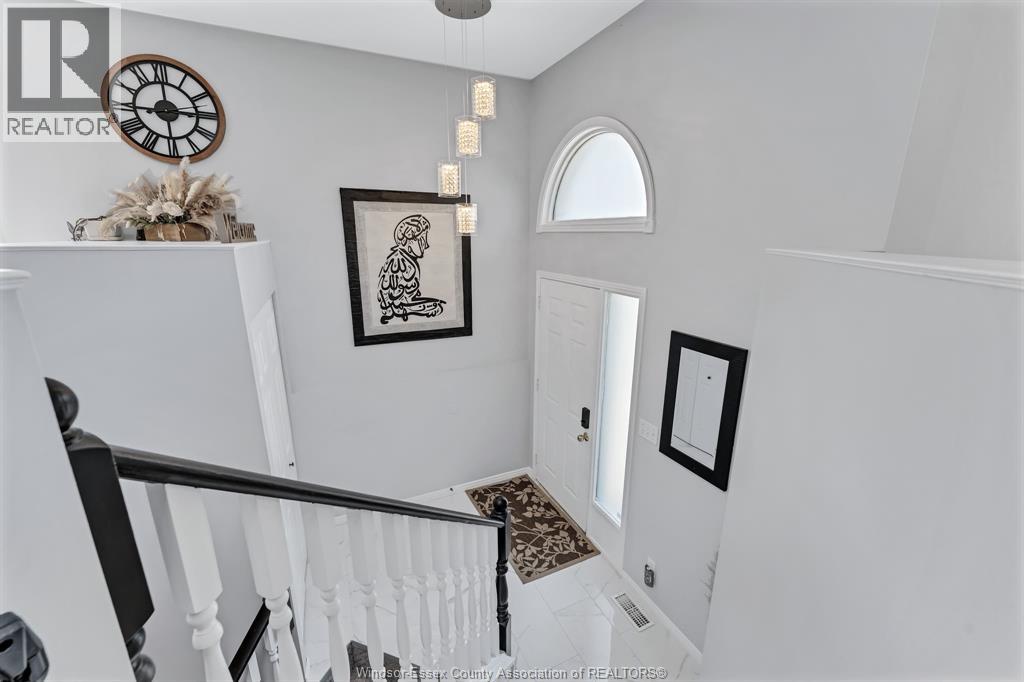 12589 HORWOOD CRESCENT - 10