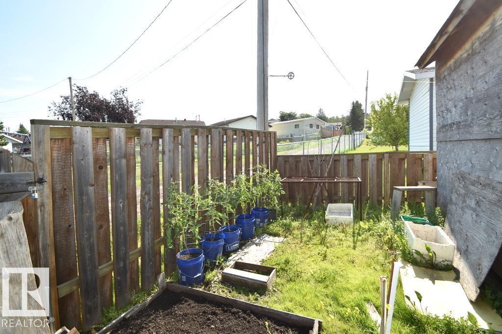 5222 3rd AV E - Image 19