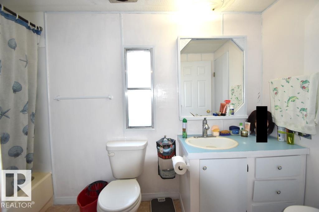 5222 3rd AV E - Image 12