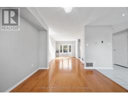 8 Lansbury Drive, Toronto, ON M1V3H6 Photo 11