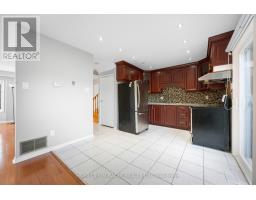 8 Lansbury Drive, Toronto, ON M1V3H6 Photo 12