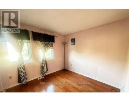8 Lansbury Drive, Toronto, ON M1V3H6 Photo 44