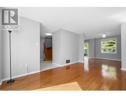8 Lansbury Drive, Toronto, ON M1V3H6 Photo 9