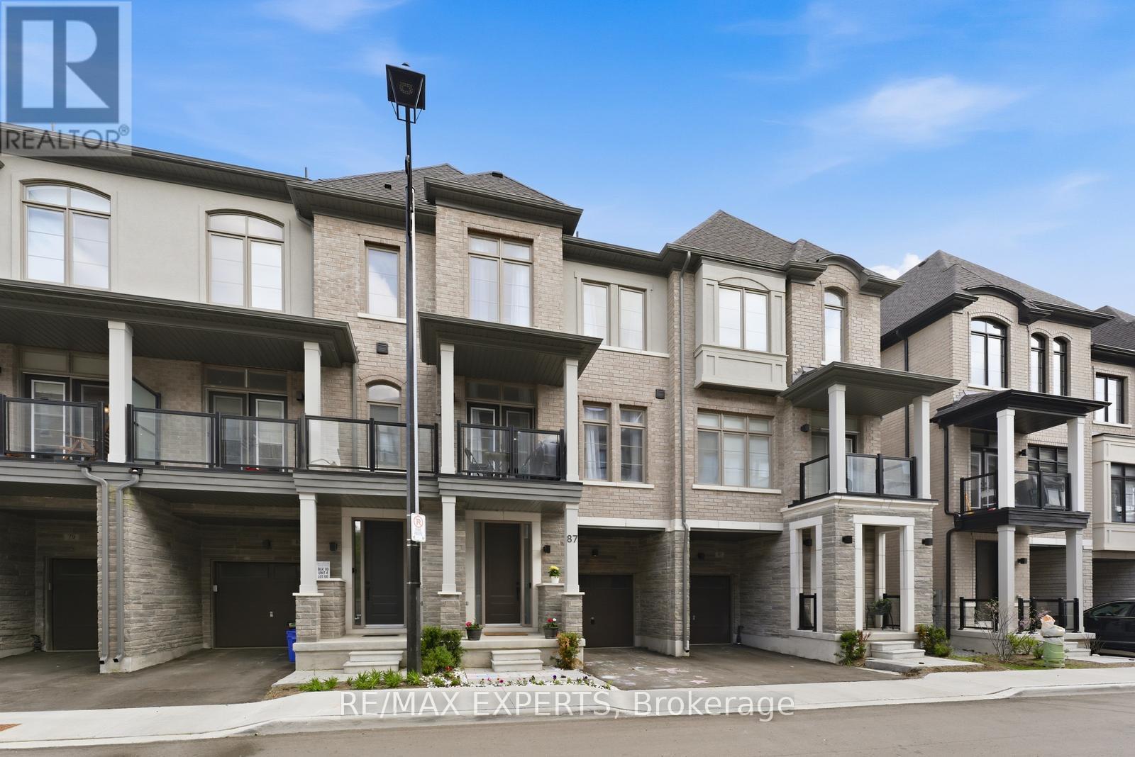 87 DE LA ROCHE DRIVE - 3