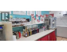925 5th Avenue W, Shaunavon, SK S0N2M0 Photo 27