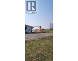 925 5th Avenue W, Shaunavon, SK S0N2M0 Photo 34