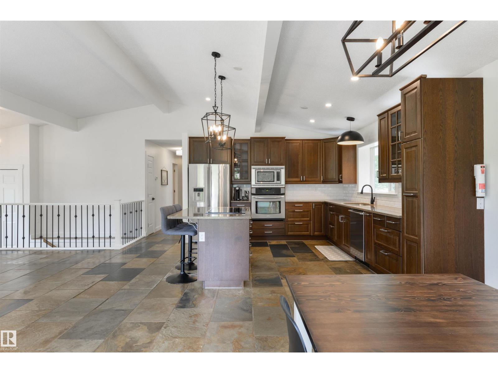 #22 54108 RGE ROAD 280 - 12