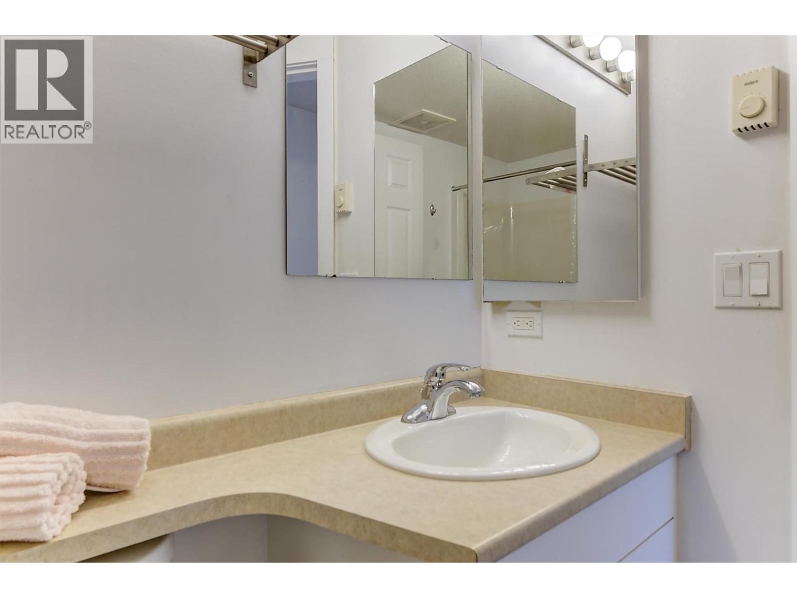 #113 1390 Dilworth Crescent - 19