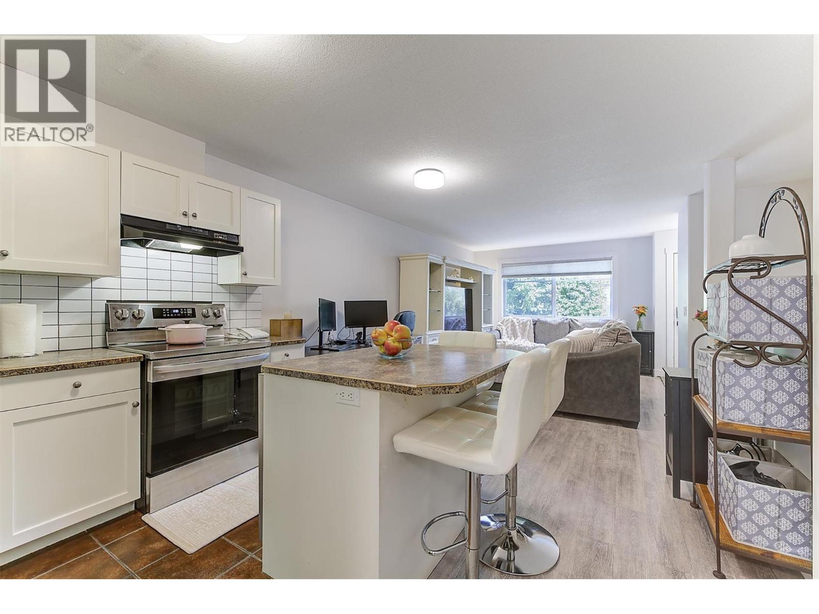#113 1390 Dilworth Crescent - 13