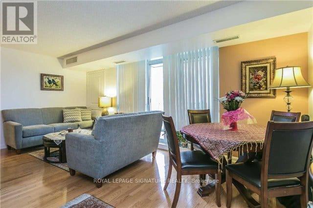 #705 5793 YONGE STREET - 19