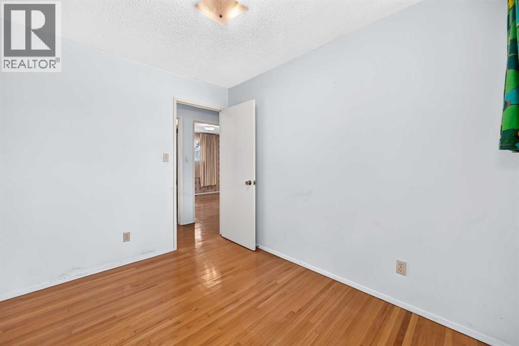 3238 32A Street SE - Image 19