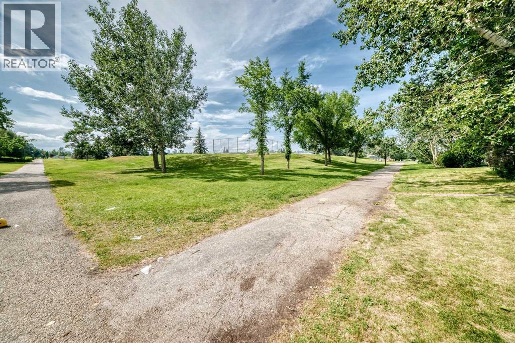 3238 32A Street SE - Image 37