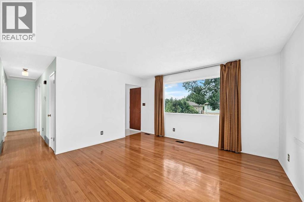 3238 32A Street SE - Image 11