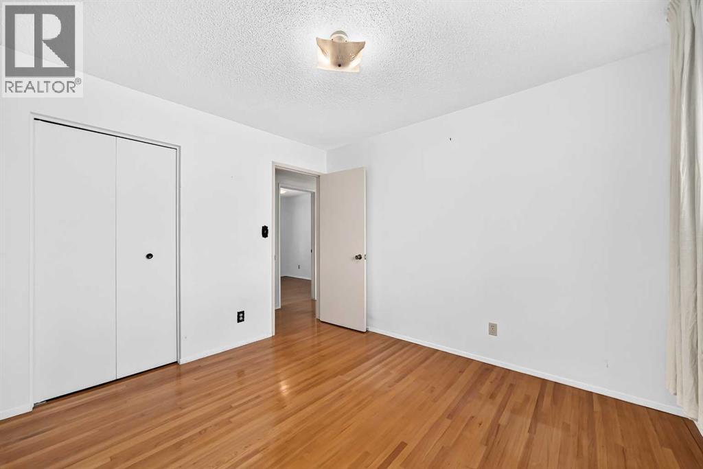 3238 32A Street SE - Image 14