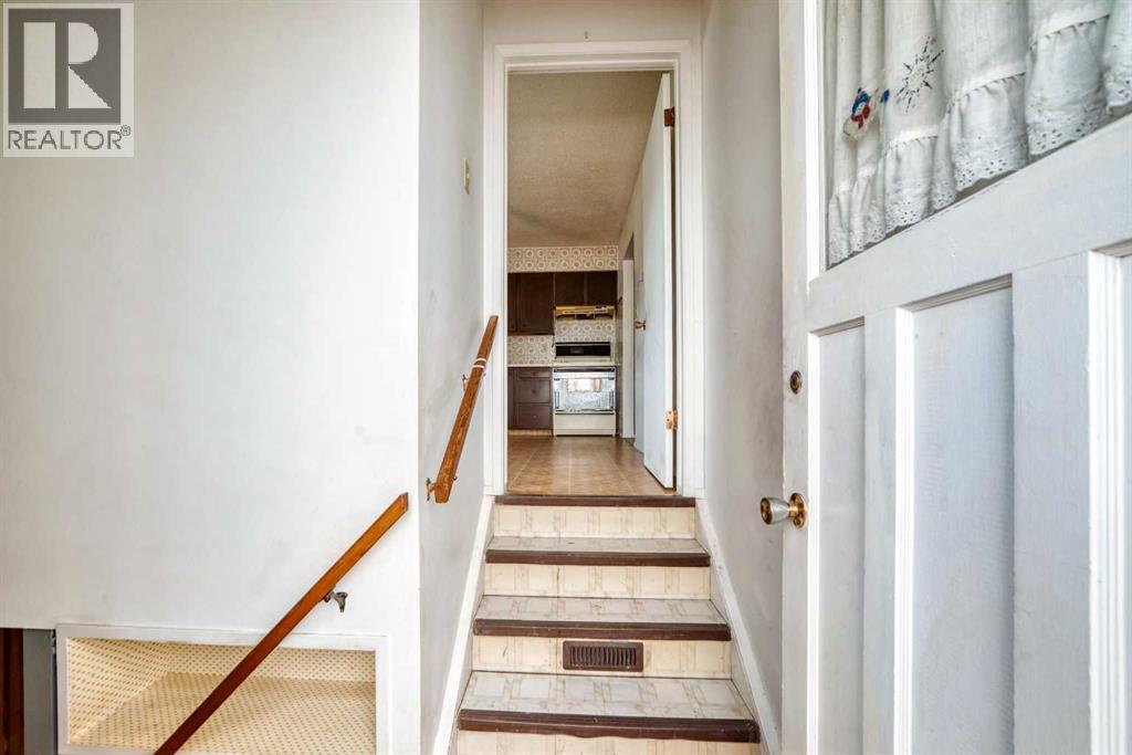 3238 32A Street SE - Image 27