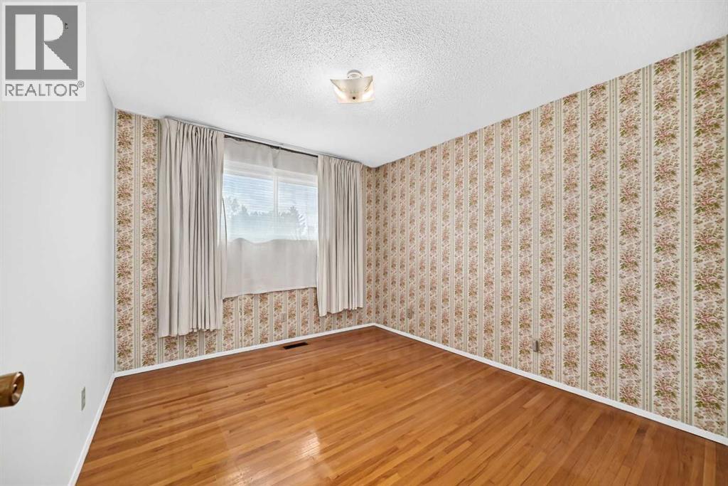 3238 32A Street SE - Image 12