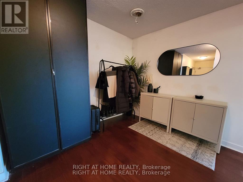 #3205 361 FRONT STREET W - 6