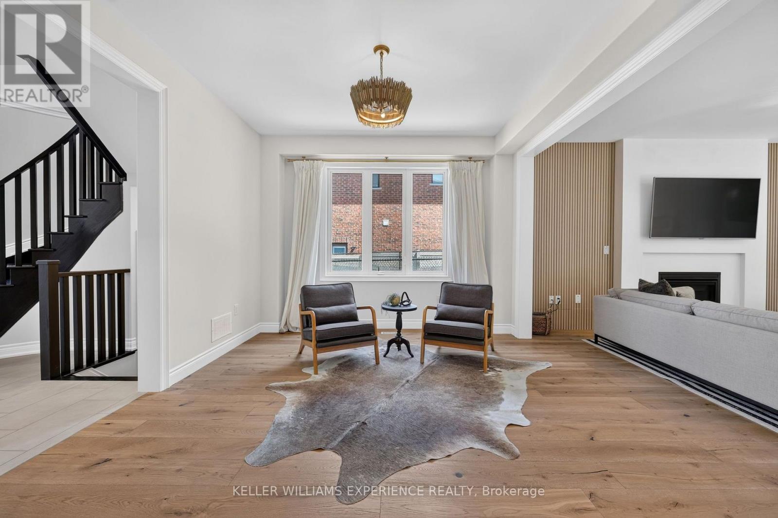 25 ATLANTIS DRIVE - Image 10