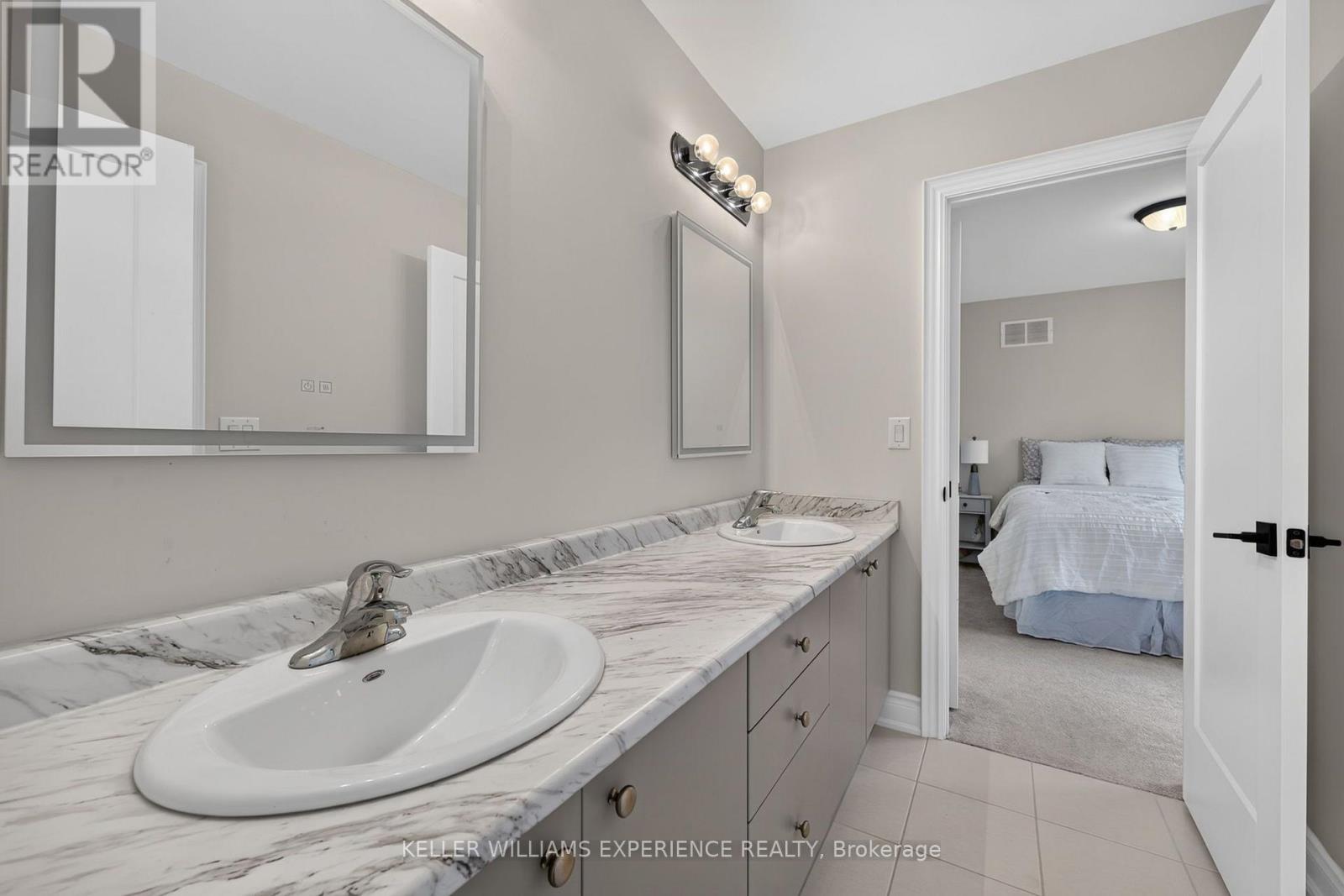 25 ATLANTIS DRIVE - Image 37