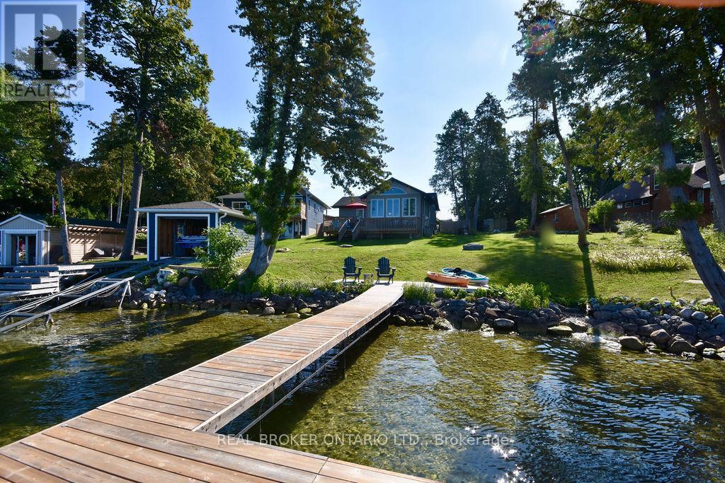 5818 VICTORIA PARK ROAD - 12