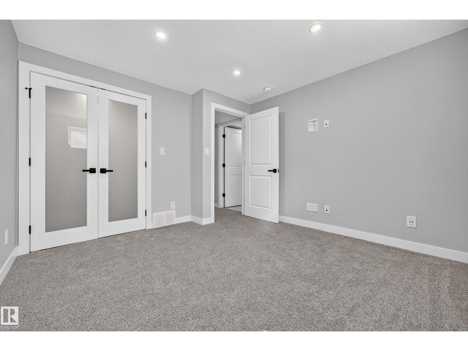 350 JENSEN LAKES BV - Image 54