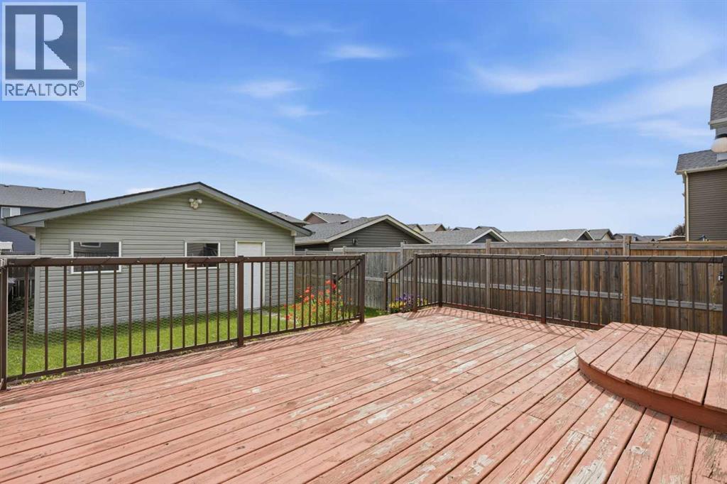 74 Ravenswynd Rise SE - Image 38