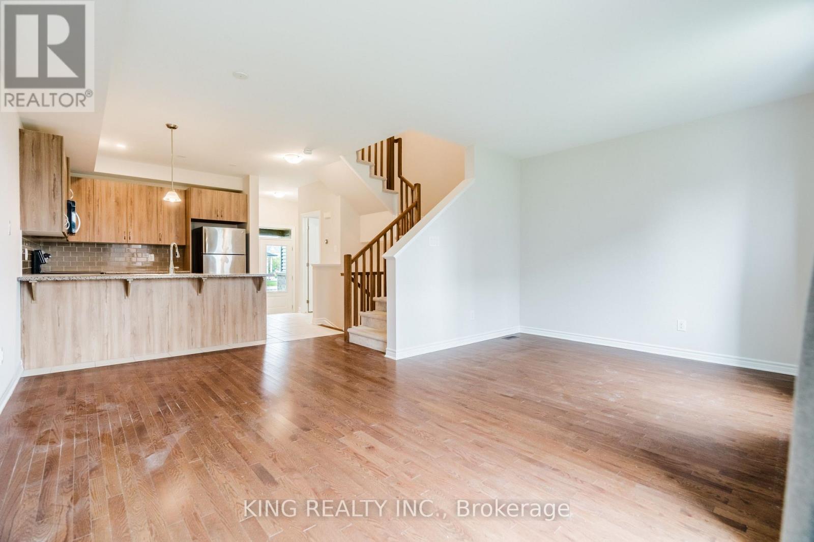 189C SHINNY AVENUE - 19