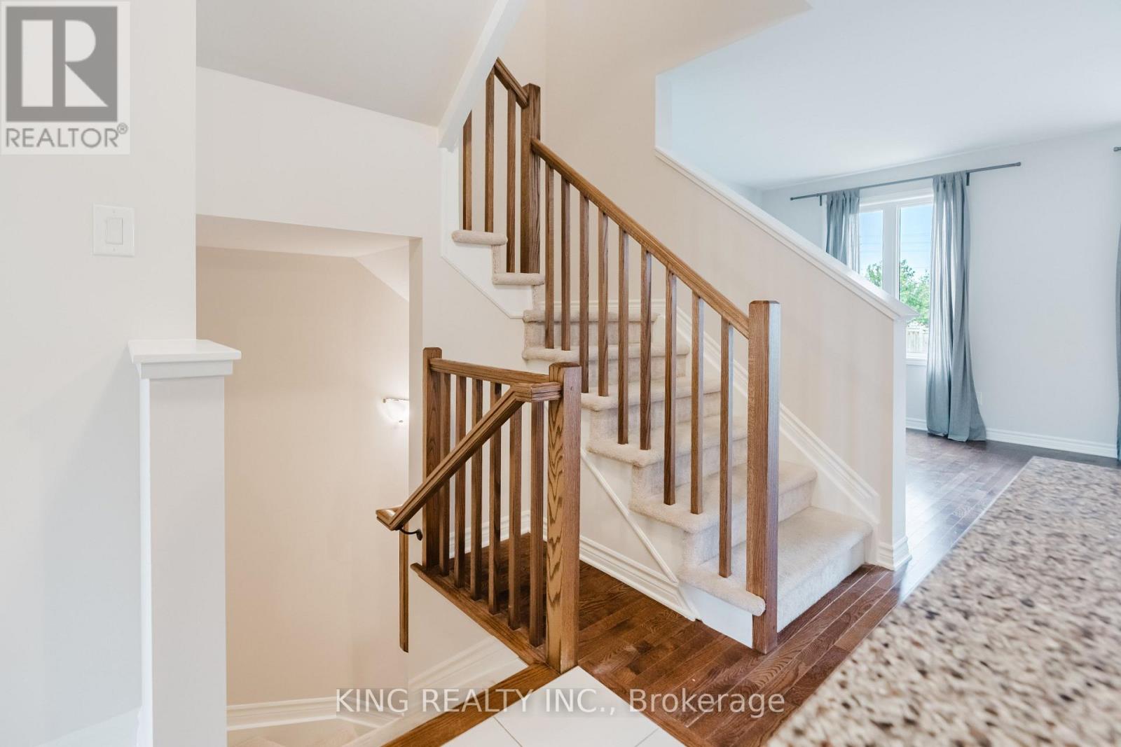 189C SHINNY AVENUE - 36