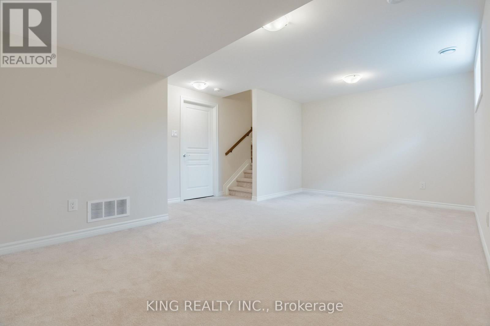 189C SHINNY AVENUE - 40