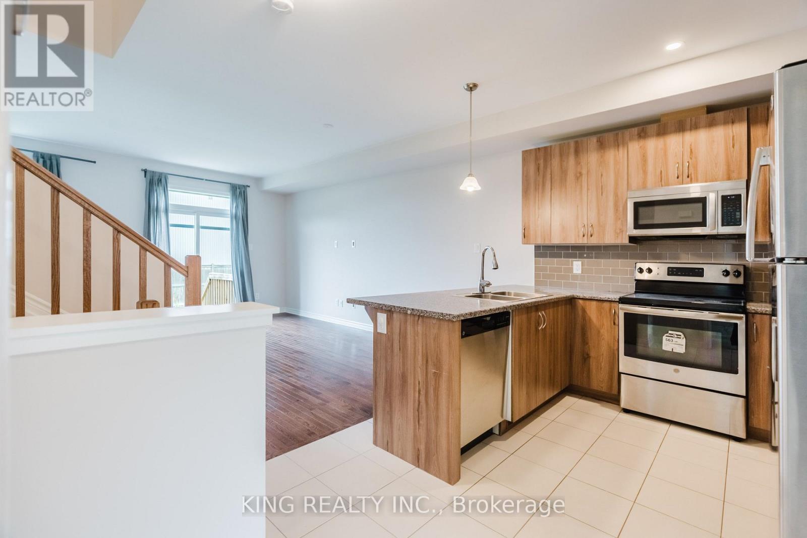 189C SHINNY AVENUE - 9