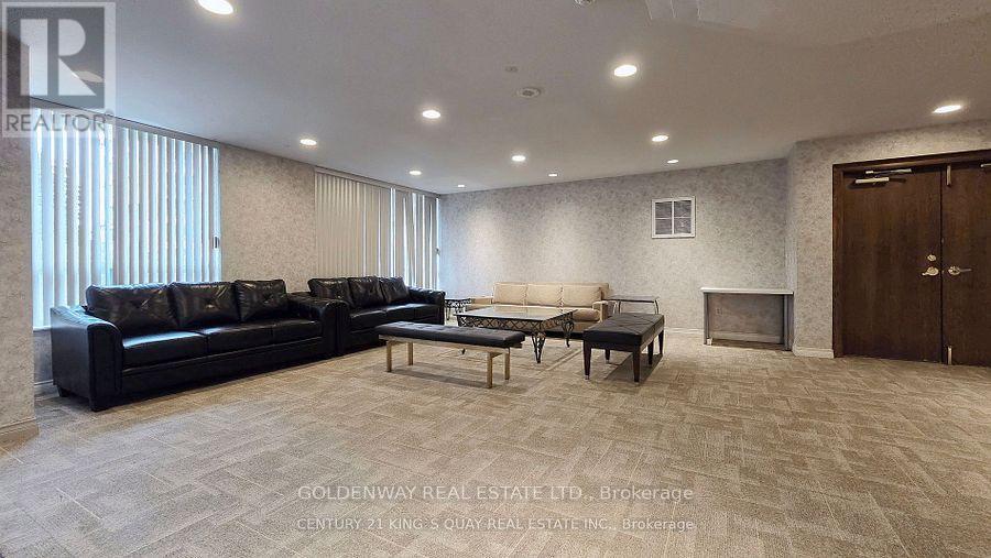 #402 18 PEMBERTON AVENUE - 21