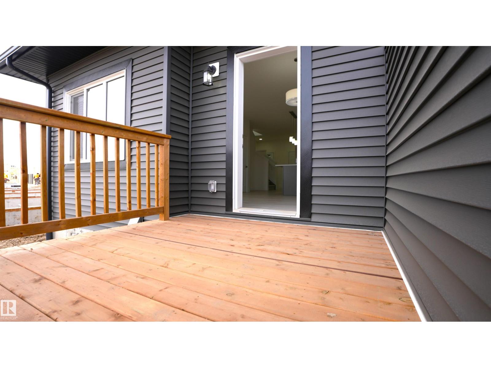 #2 2710 66 ST SW - 6