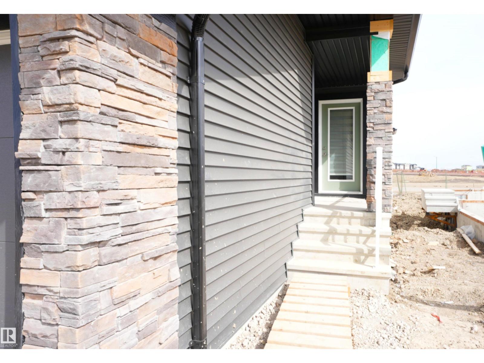 #2 2710 66 ST SW - 8