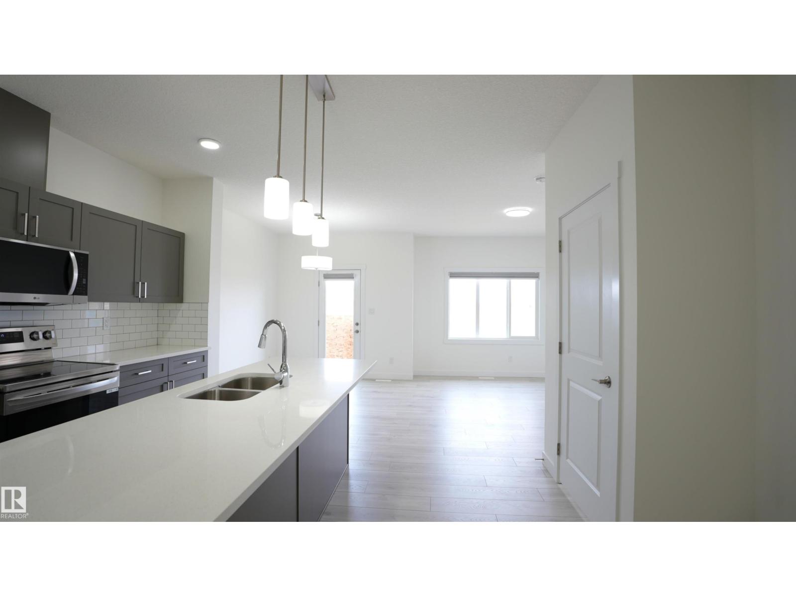 #2 2710 66 ST SW - 13