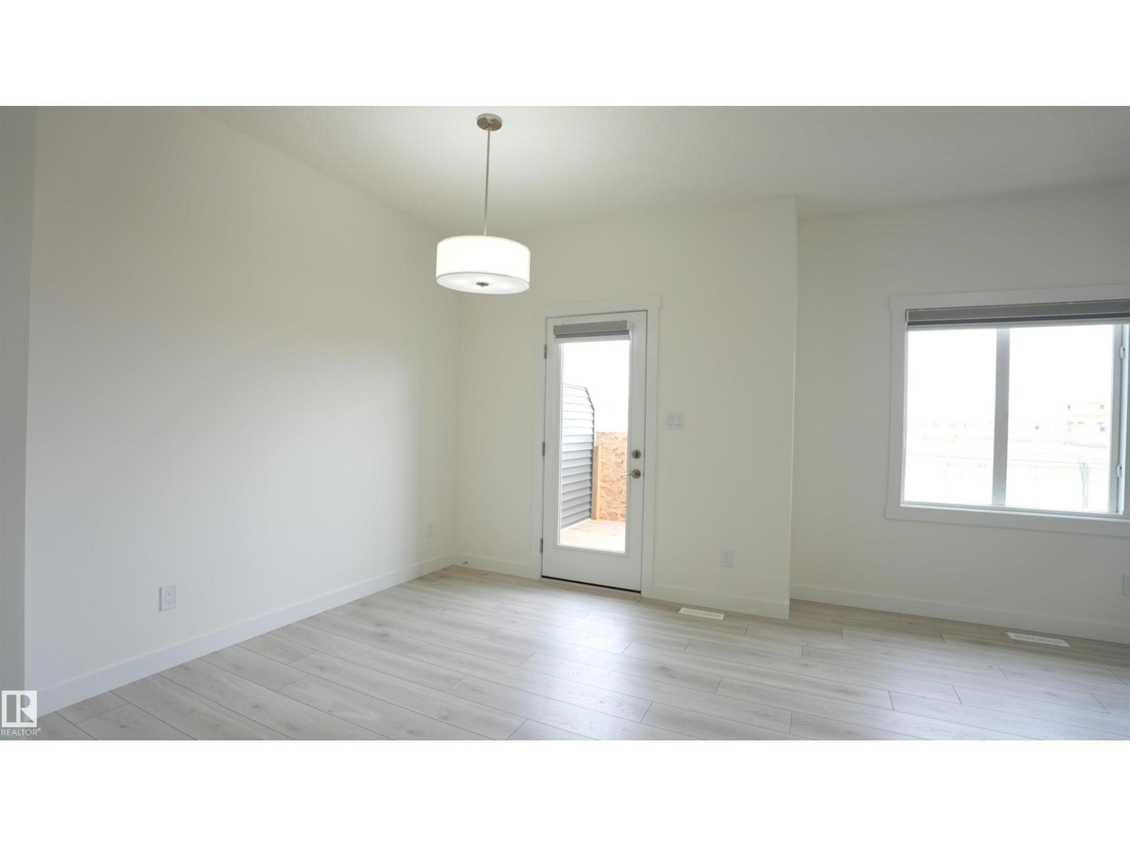 #2 2710 66 ST SW - 25