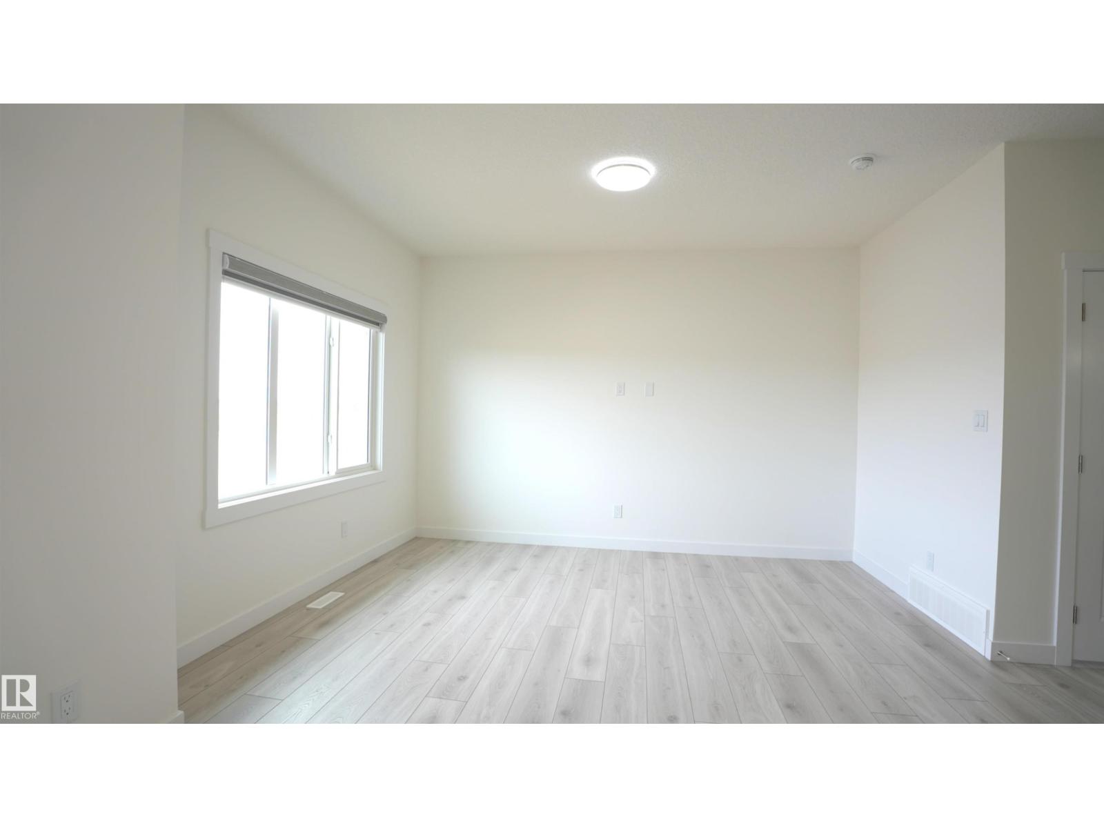 #2 2710 66 ST SW - 26