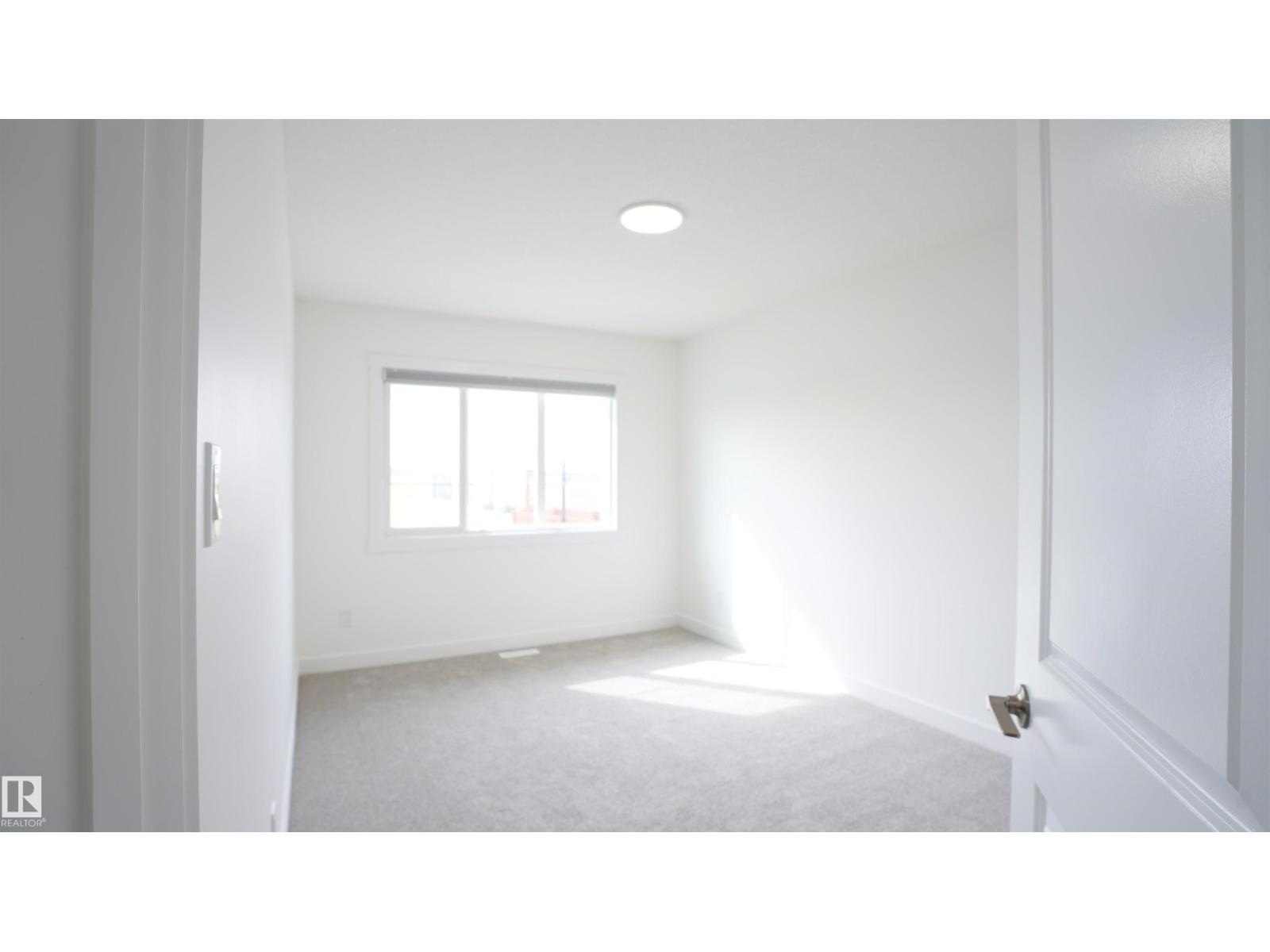 #2 2710 66 ST SW - 44